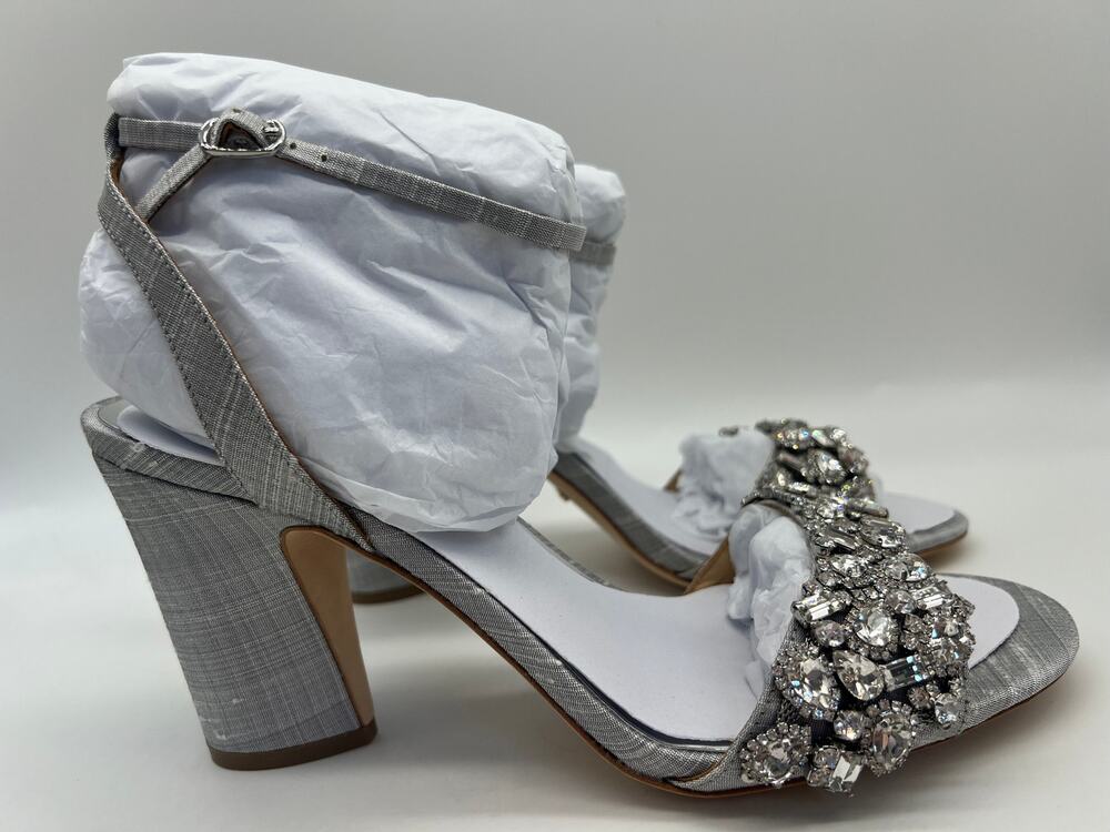 Badgley Mischka Women's Jill Chrystal Embellished Block Heel MP5331 Size 9.5 NIB